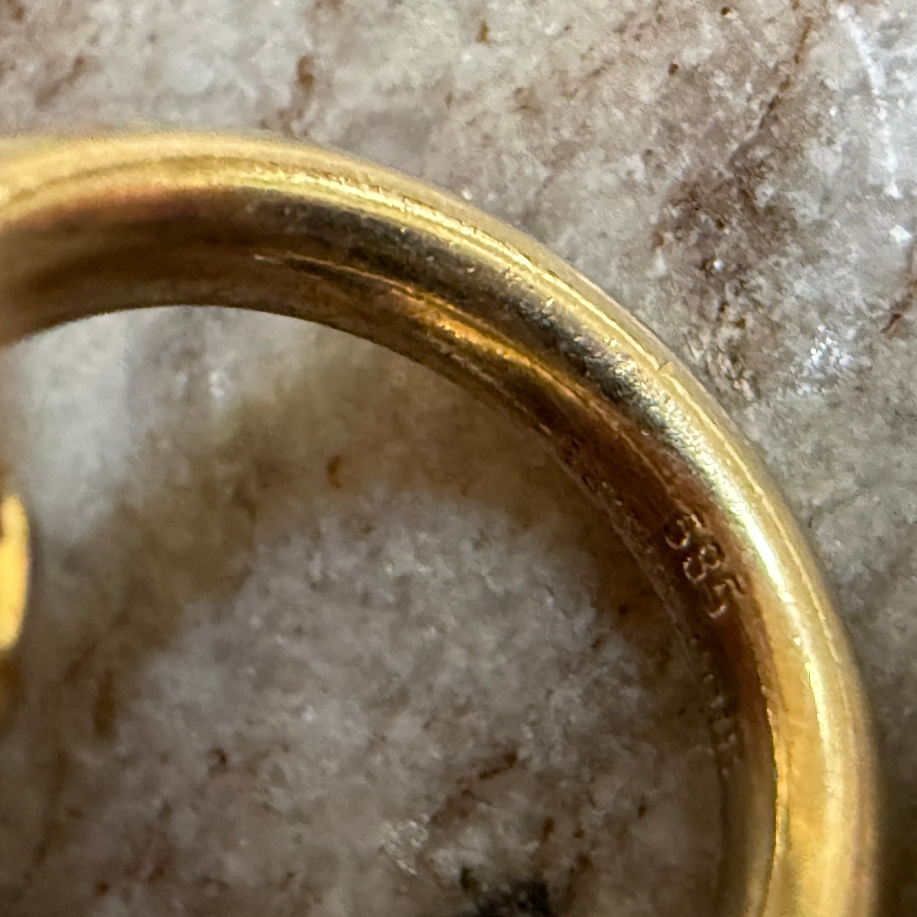 14k Yellow Gold Diamond Marquise Link & Toggle Bracelet