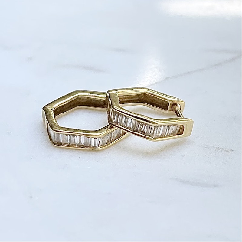 18k Yellow Gold Baguette Diamond Hexagon Huggie