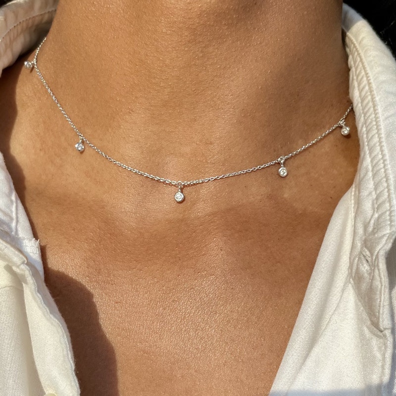18k White Gold Diamond Bezel Shaker Necklace