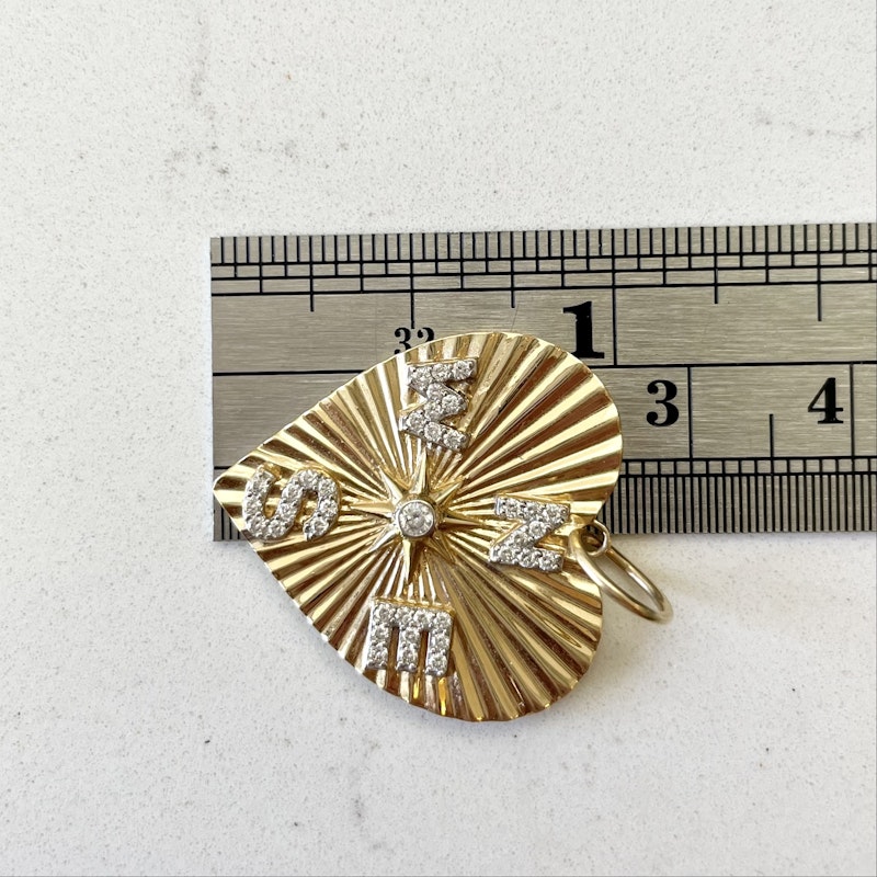 14k Yellow Gold Diamond Compass Fluted Heart Charm