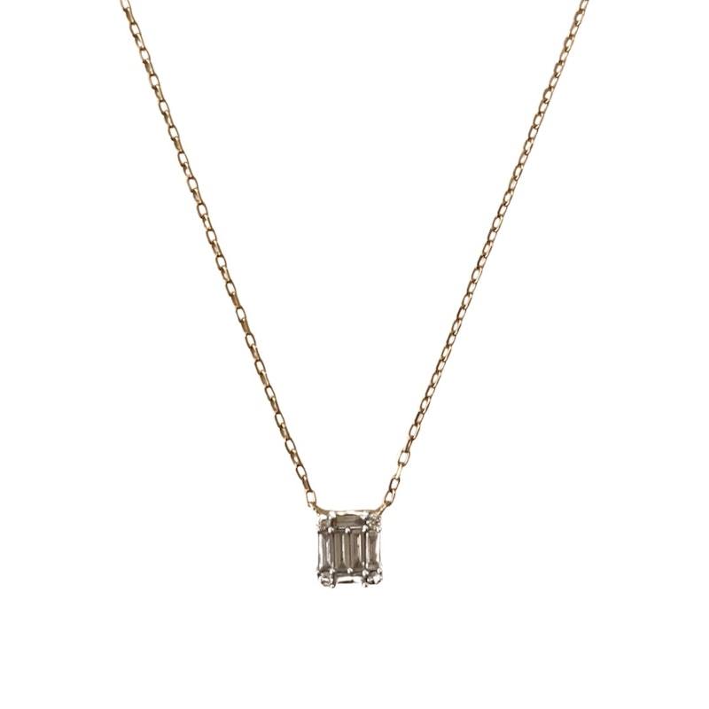 18k Yellow Gold Baguette & Round Diamond Pendant Necklace