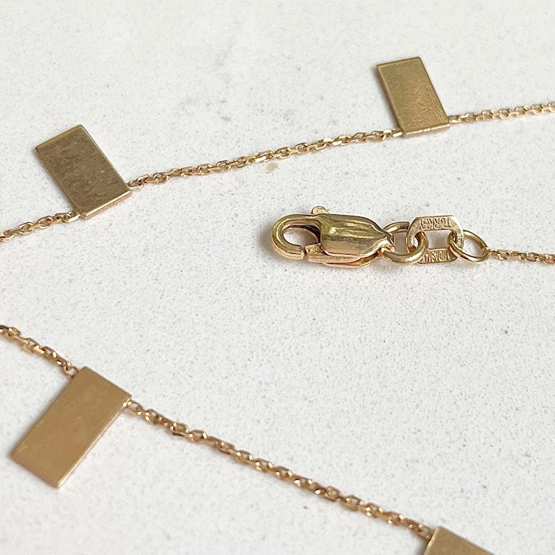 14k Yellow Gold Rectangle Plate Necklace