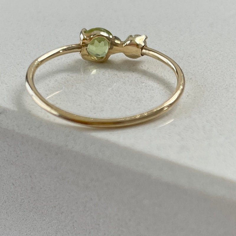 14k Yellow Gold Diamond & Peridot Birthstone Ring