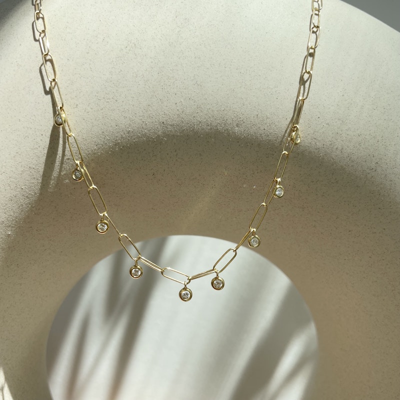 18k Yellow Gold and Diamond Bezel Shaker Paperclip Necklace