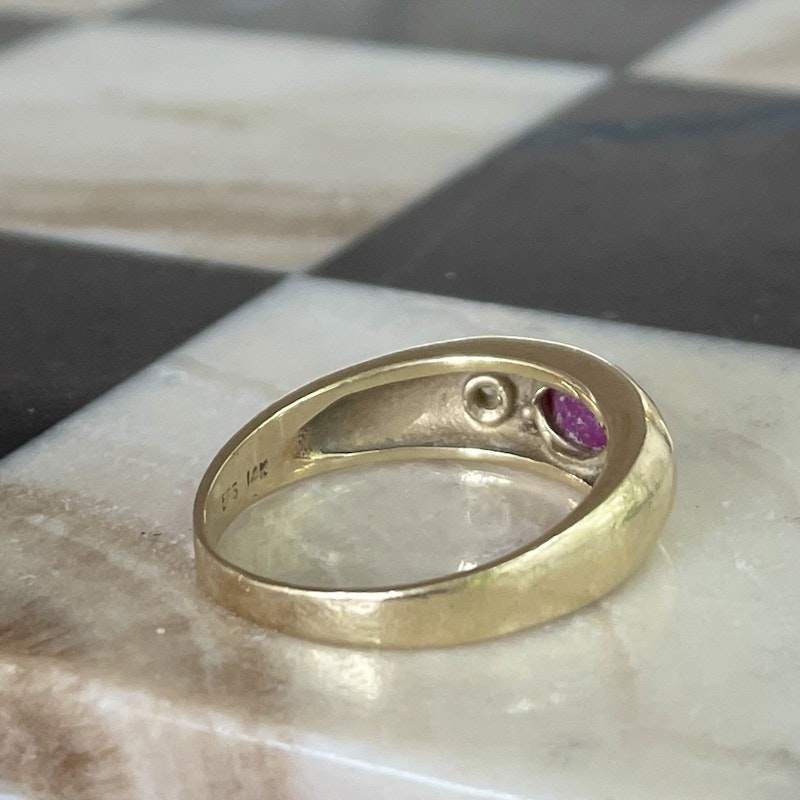 14k Yellow Gold Diamond and Ruby Band Ring
