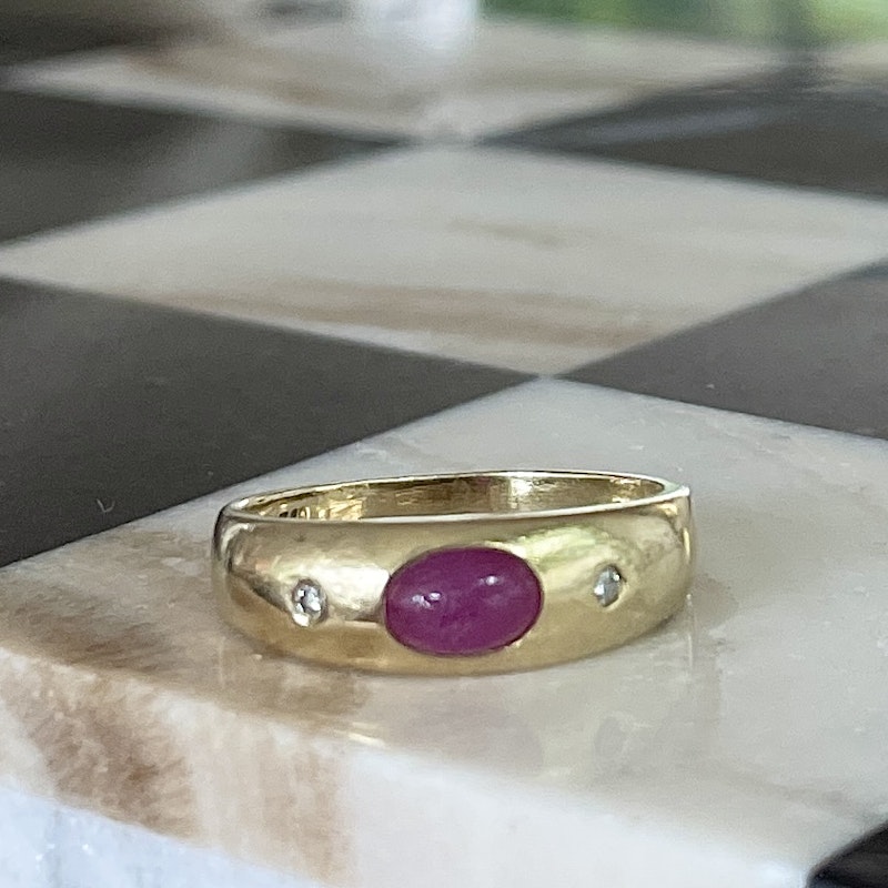 14k Yellow Gold Diamond and Ruby Band Ring