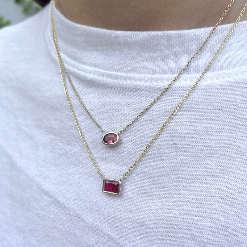 14k Yellow Gold Garnet Necklace