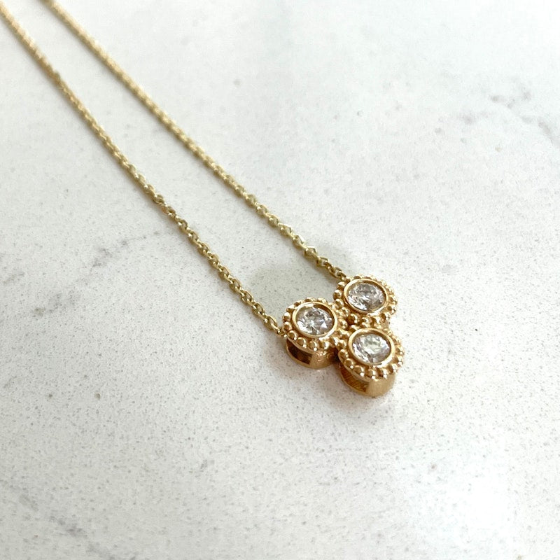 Idyl 14k Yellow Gold Cleo Diamond Necklace
