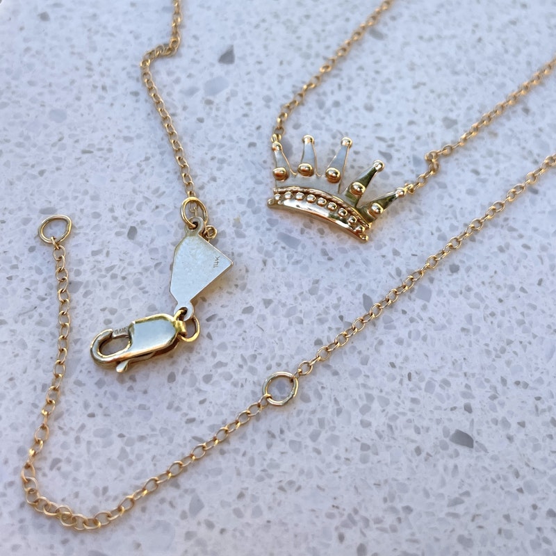 Alison Lou 14k Yellow Gold Queen Necklace