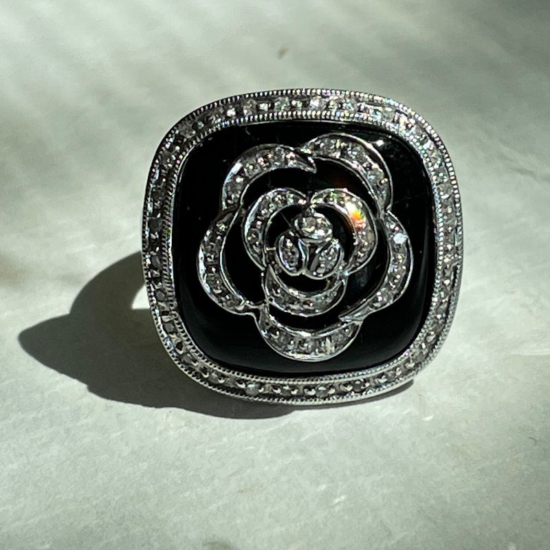 14k White Gold Onyx and Diamond Flower Ring