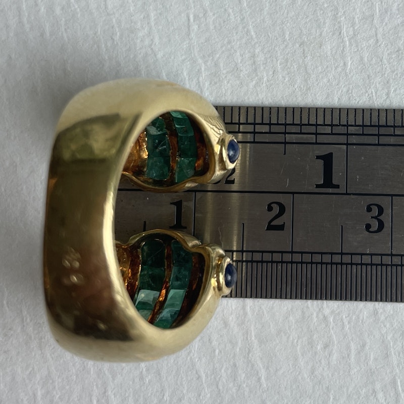 Vintage 18k Yellow Gold Emerald and Blue Sapphire Cuff Ring