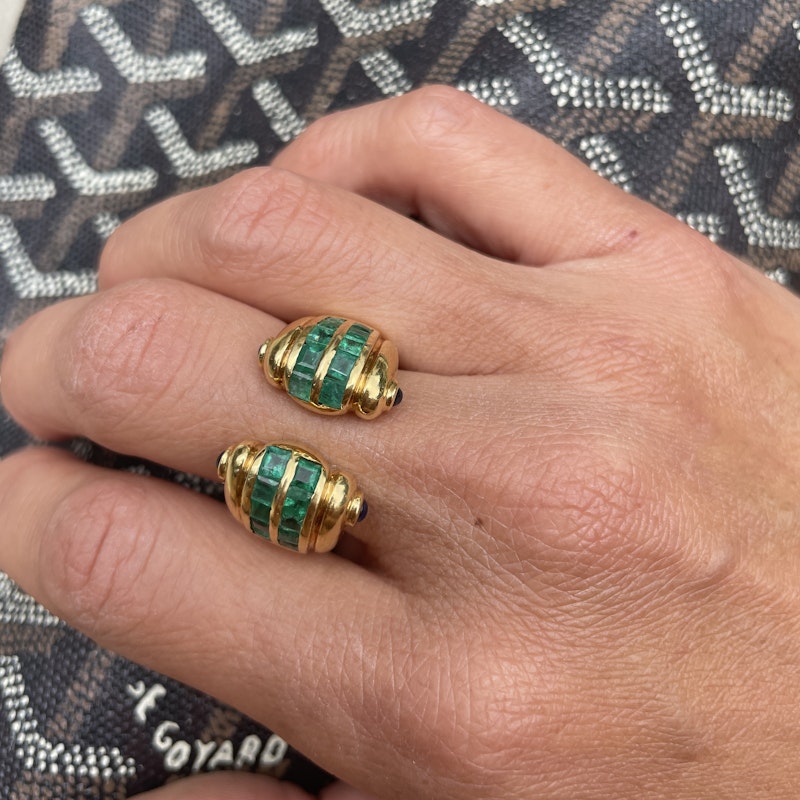 Vintage 18k Yellow Gold Emerald and Blue Sapphire Cuff Ring