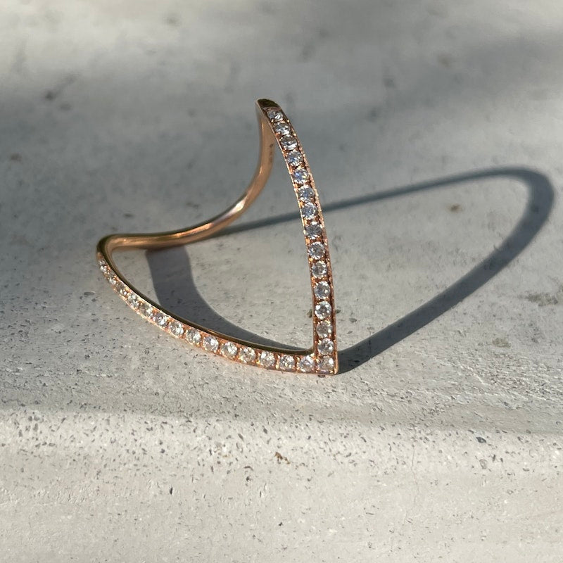 14k Rose Gold and Diamond V-Shape Ring