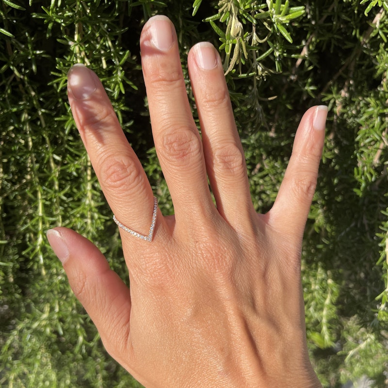 14k Rose Gold and Diamond V-Shape Ring
