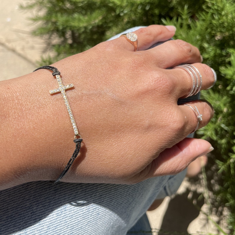 Zoë Chicco 14k Yellow Gold Diamond Cross Leather Bracelet