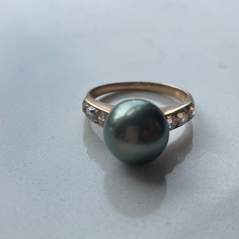 Vintage 14k Rose Gold and Tahitian Black Pearl Diamond Ring
