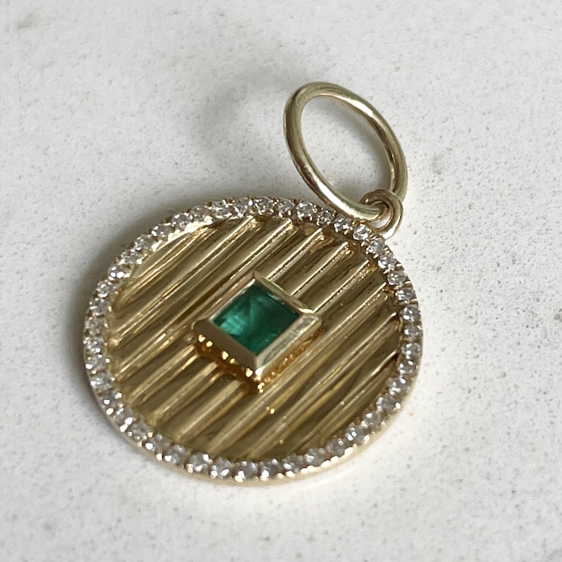 14k Yellow Gold Emerald and Diamond Fluted Round Charm