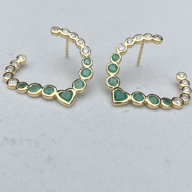 La Muse Gems 14k Heart Emerald and Diamond Swoop Earrings