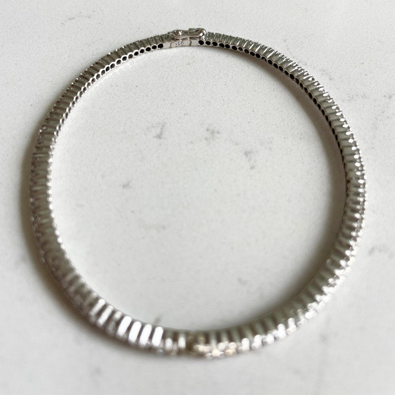 18k White Gold Eternity Diamond Bangle Bracelet