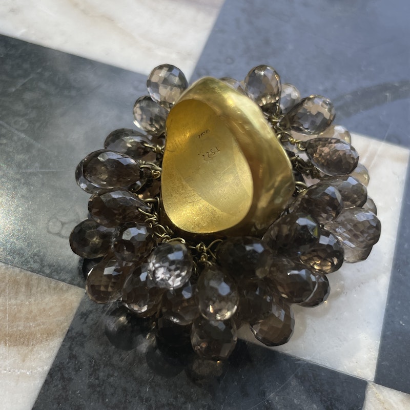 Labradorite Cabochon and Smokey Quartz 18k Yellow Gold Shaker Ring