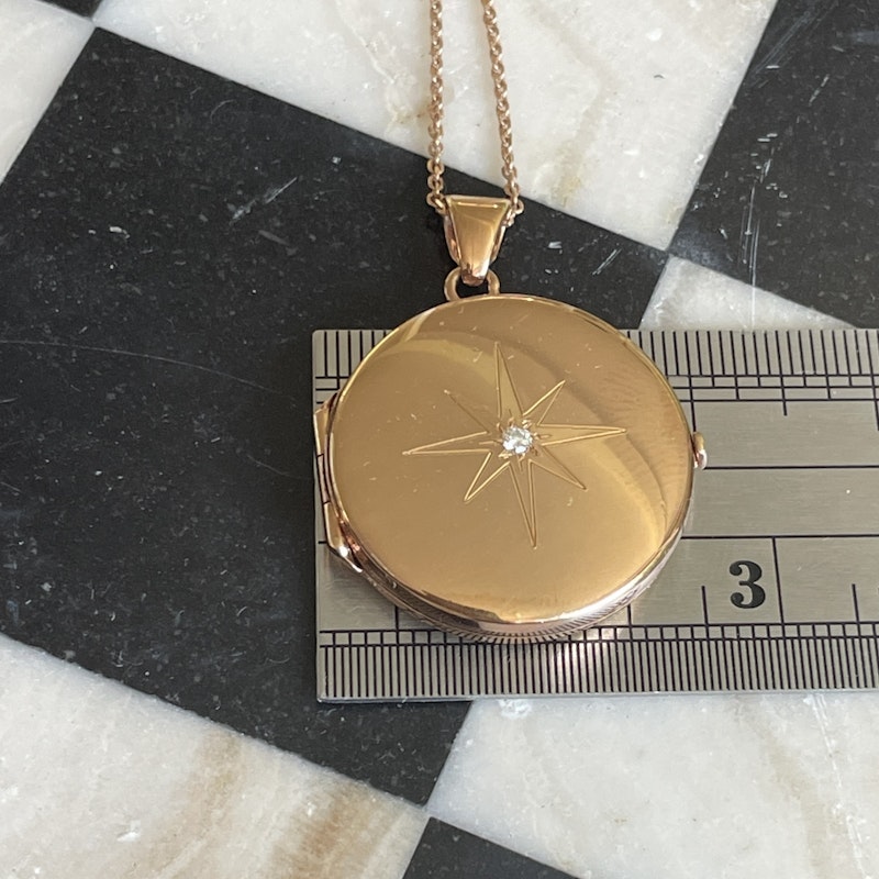 14k Rose Gold Starburst Diamond Locket Pendant Necklace