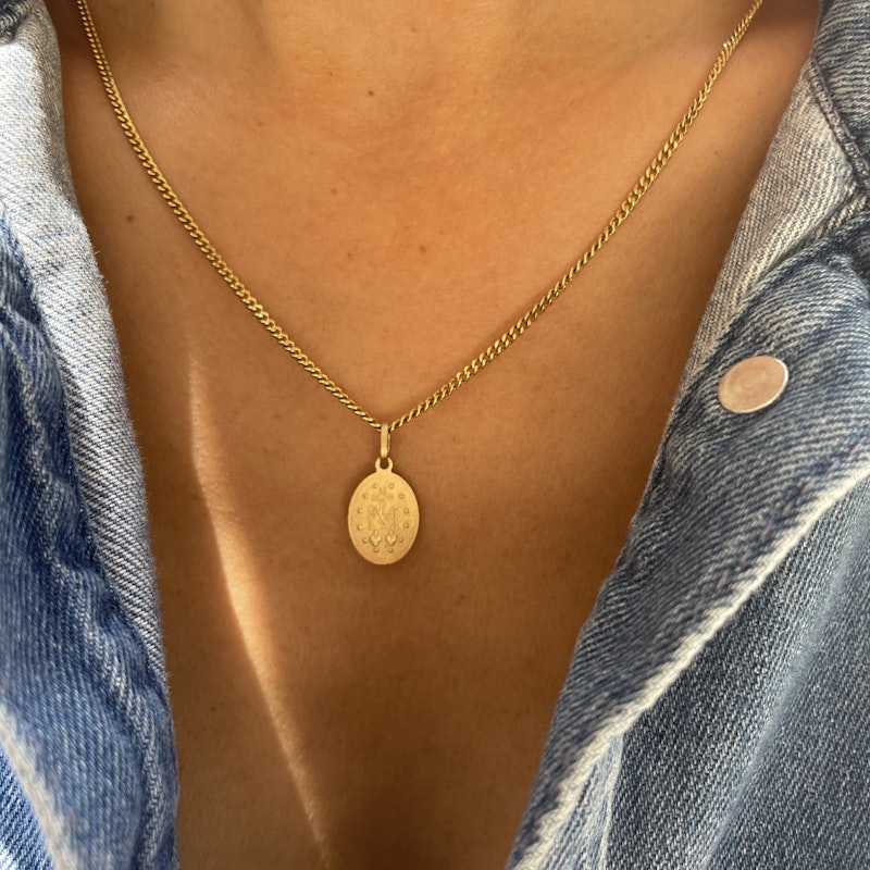 Vintage 14k Yellow Gold Virgin Mary Pendant Charm