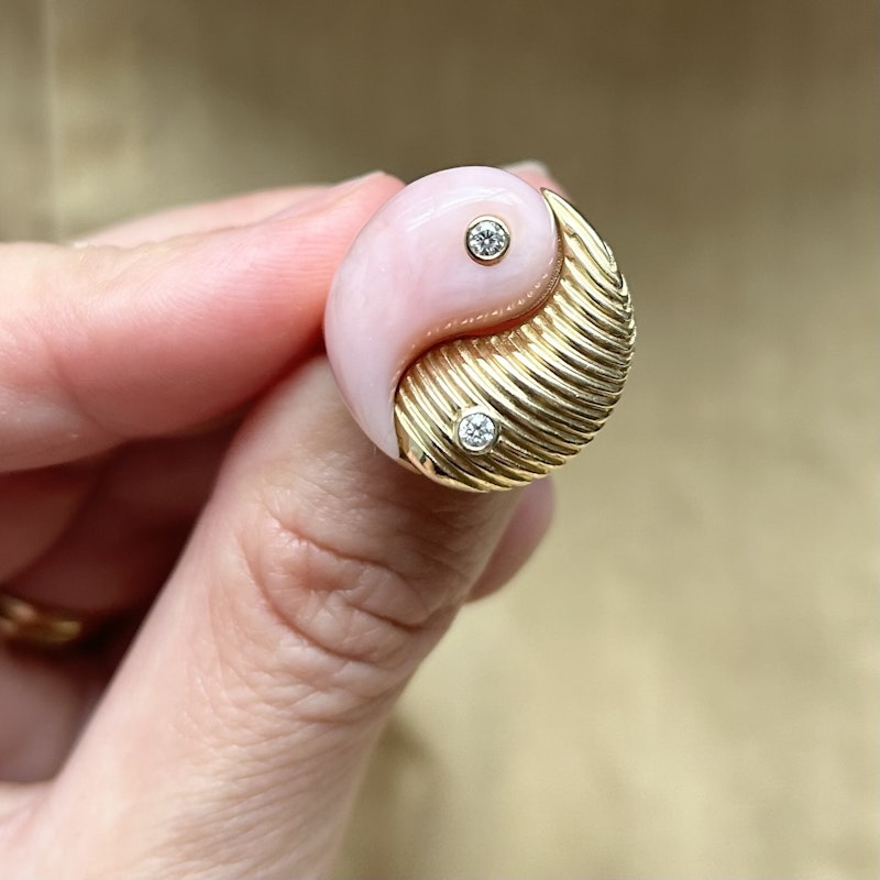 Retrouvai Pink Opal Yin Yang Ring