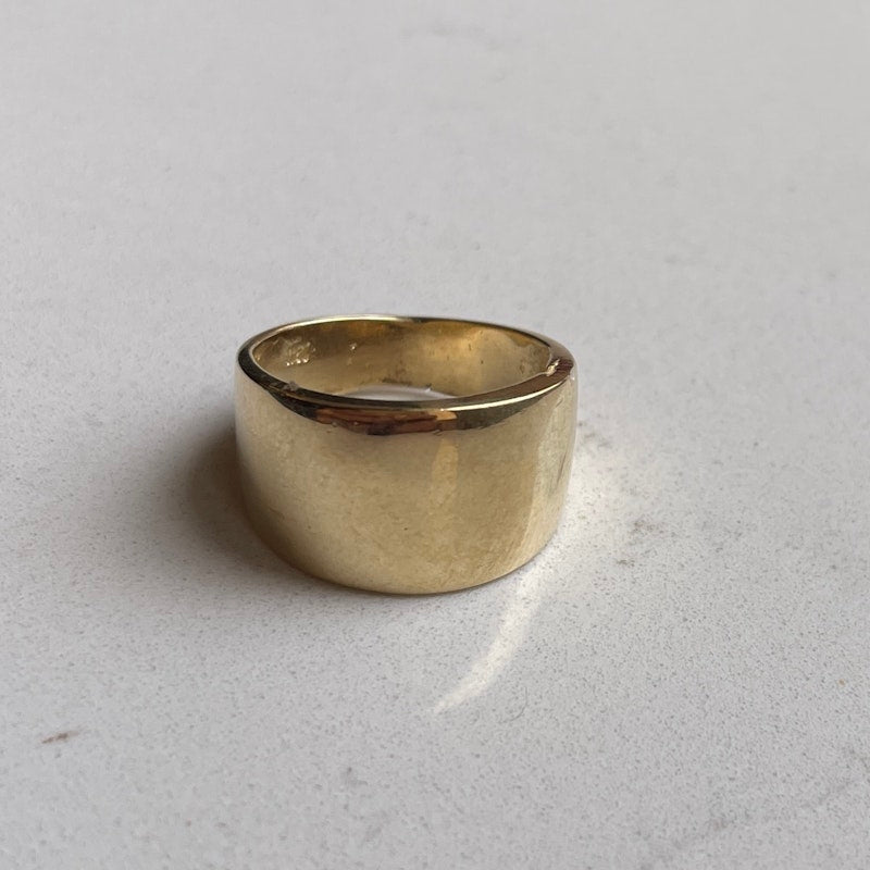 14k Yellow Gold Wide Tapered Cigar Band Ring, size 4.5