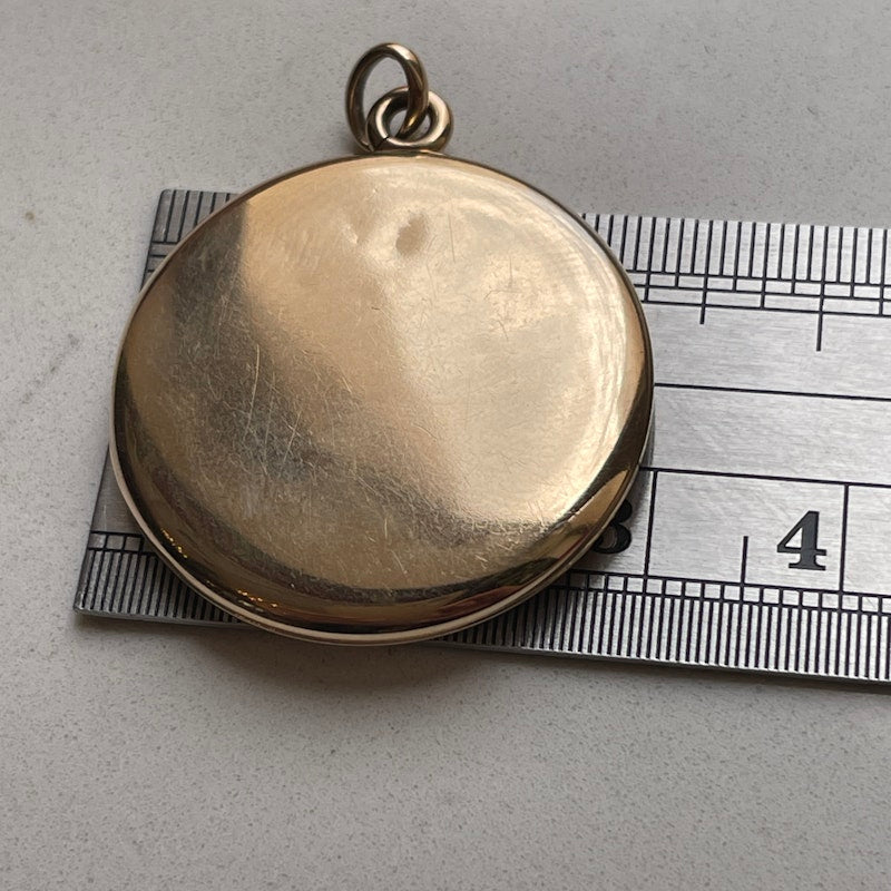 Vintage 14k Yellow Gold Round Photo Locket Charm