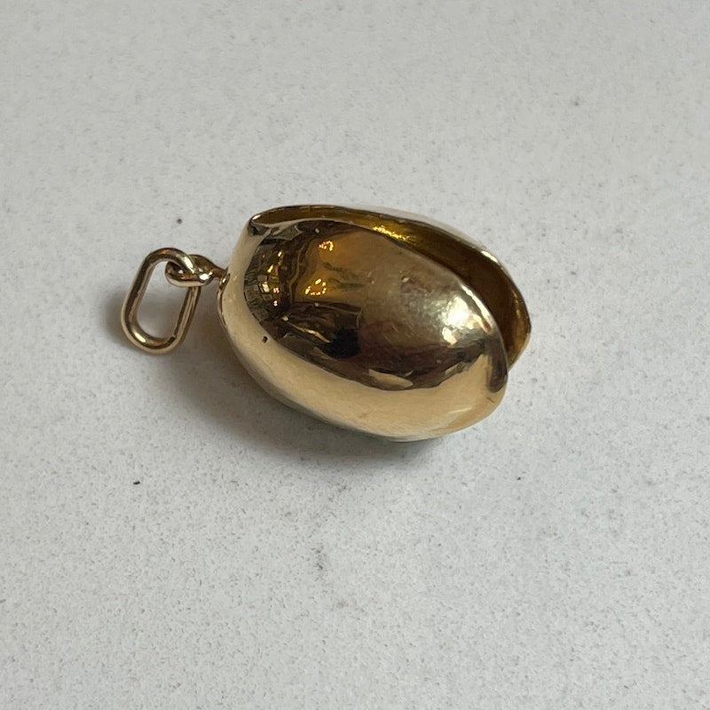 18k Yellow Gold and Tsavorite Pistachio Charm