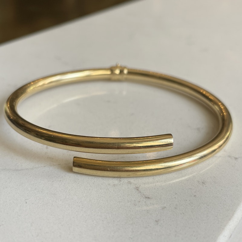 14k Yellow Gold Bypass Tubular Hinged Bangle Bracelet