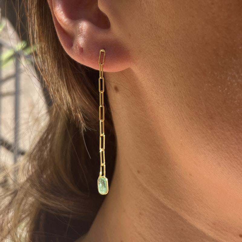 14k Yellow Gold Paperclip Emerald Drop Earrings