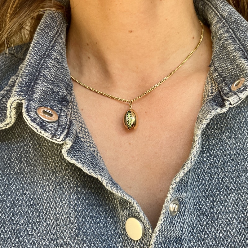 18k Yellow Gold and Tsavorite Pistachio Charm