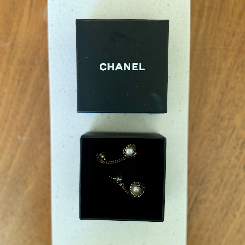 Chanel Pearl and Curb Chain Drop Earrings