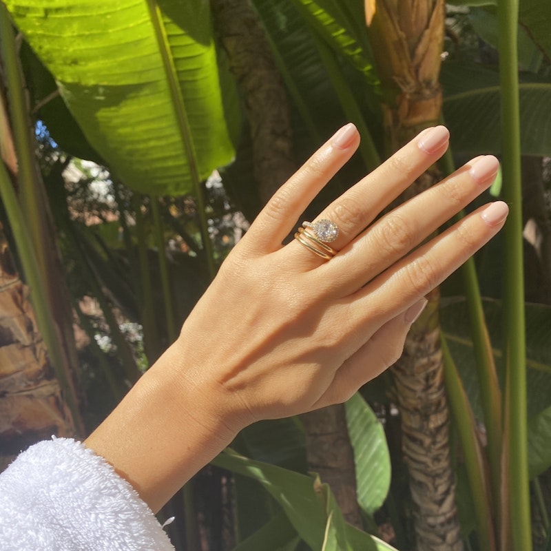 18k Yellow Gold Oval Diamond Spiral Engagement Ring