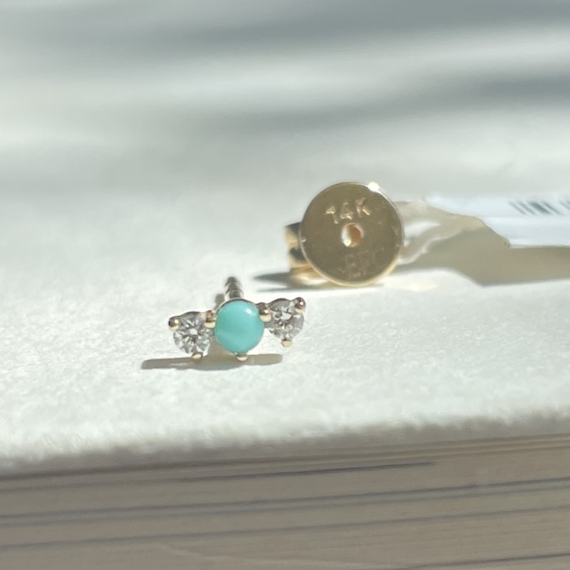 EF Collection 14k Yellow Gold Diamond and Turquoise Bar Stud, Single