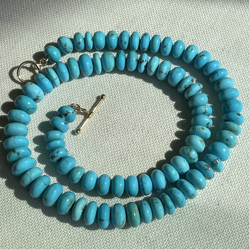 Arizona Turquoise Bead Necklace with 18k Yellow Gold Toggle