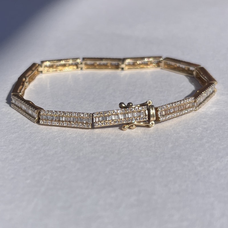 14k Yellow Gold Structured Baguette Diamond Tennis Bracelet