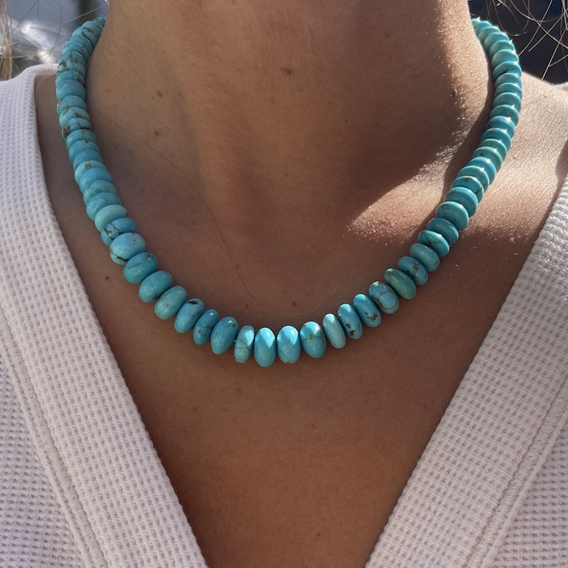 Arizona Turquoise Bead Necklace with 18k Yellow Gold Toggle