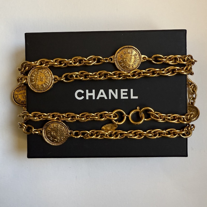 Chanel Vintage CC 31 Rue Cambon Paris Coin Necklace