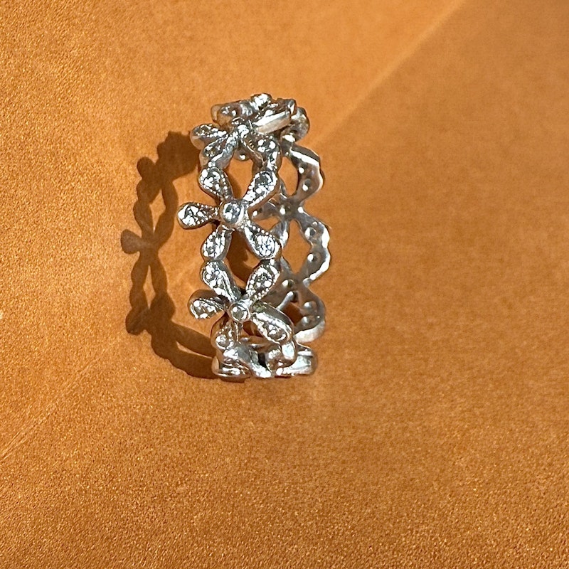 Cathy Waterman Platinum 5-Petal Flower Diamond Ring, size 6