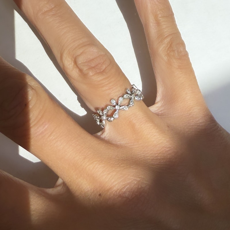 Cathy Waterman Platinum 5-Petal Flower Diamond Ring, size 6