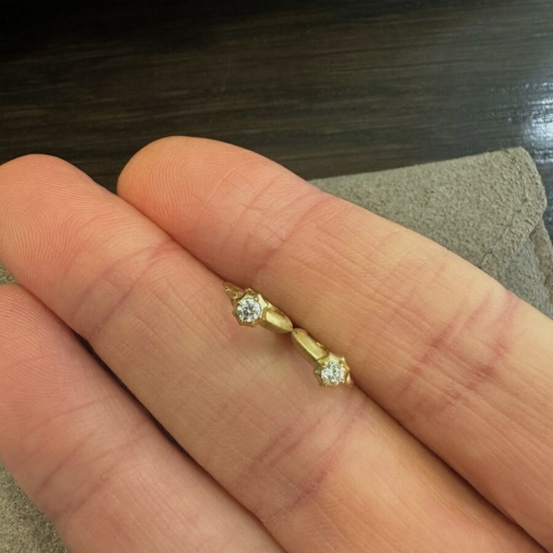 Jade Trau 18k Yellow Gold Single Stone Huggie