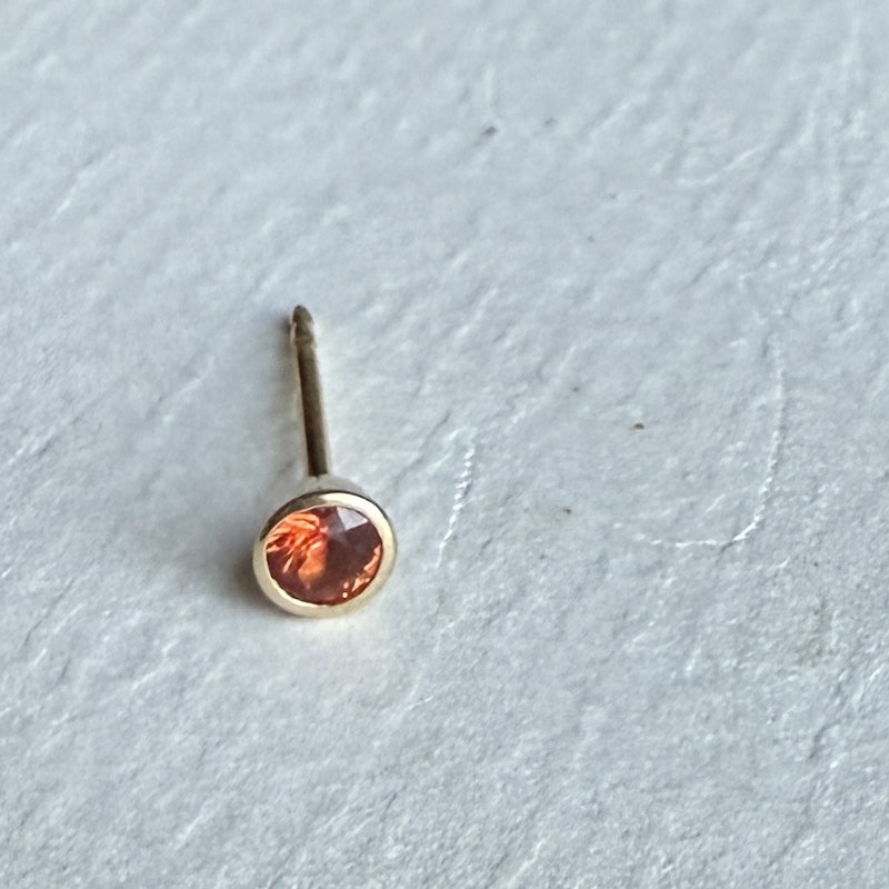 Robinson Pelham Strobe Stud Earring Orange Sapphire (single)