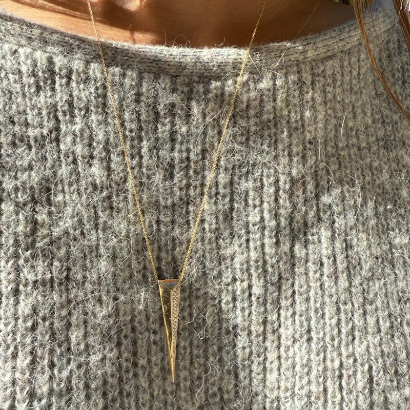 Shylee Rose 14k Yellow Gold Diamond Dagger Pendant Necklace