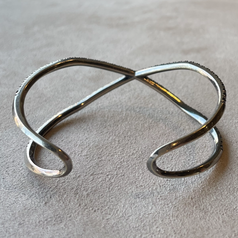 Eva Fehren Ombré Diamond Shorty 'X' Cuff Bracelet