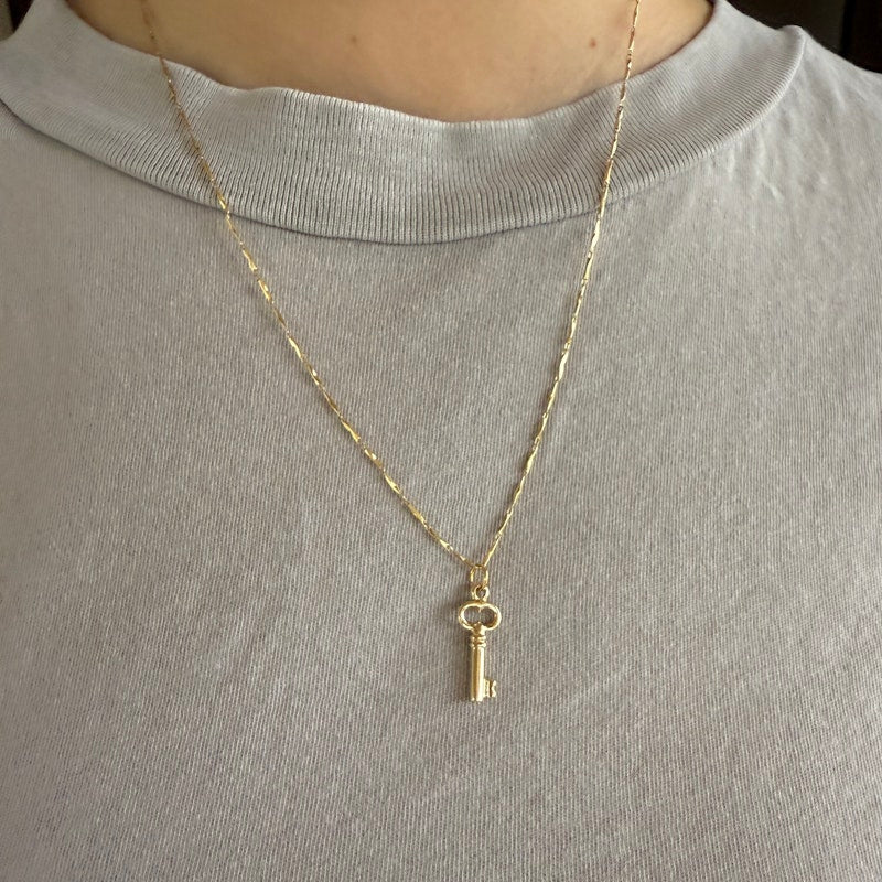 Vintage 14k Yellow Gold Key Pendant