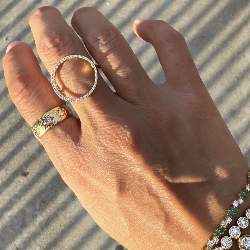 14k Yellow Gold Open Circle Diamond Ring