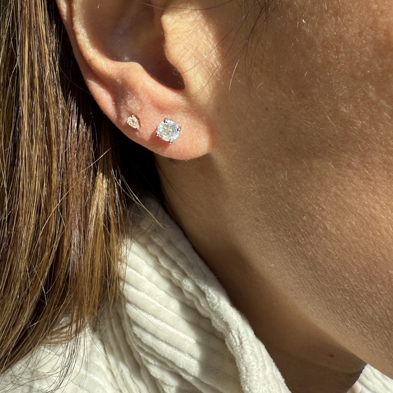 Platinum Diamond Stud Earrings 1ctw