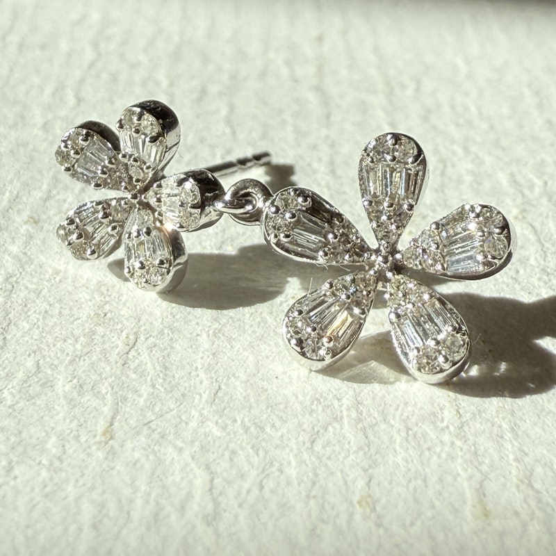 14k White Gold Diamond Flower Dangle Earrings